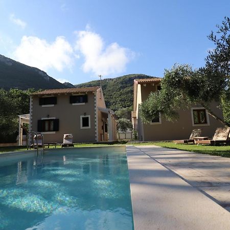 Theonymfi Luxury Villas Doukades Экстерьер фото