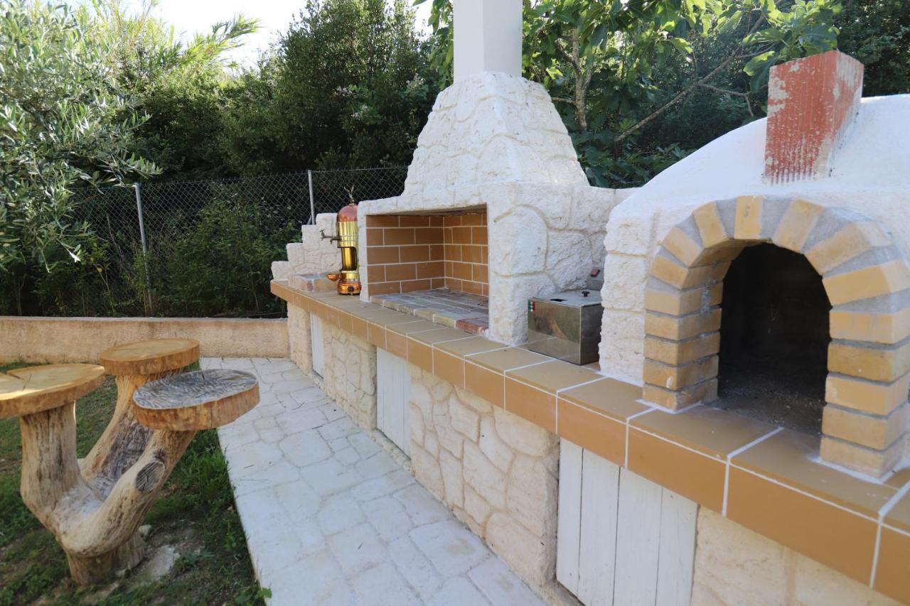 Theonymfi Luxury Villas Doukades Экстерьер фото