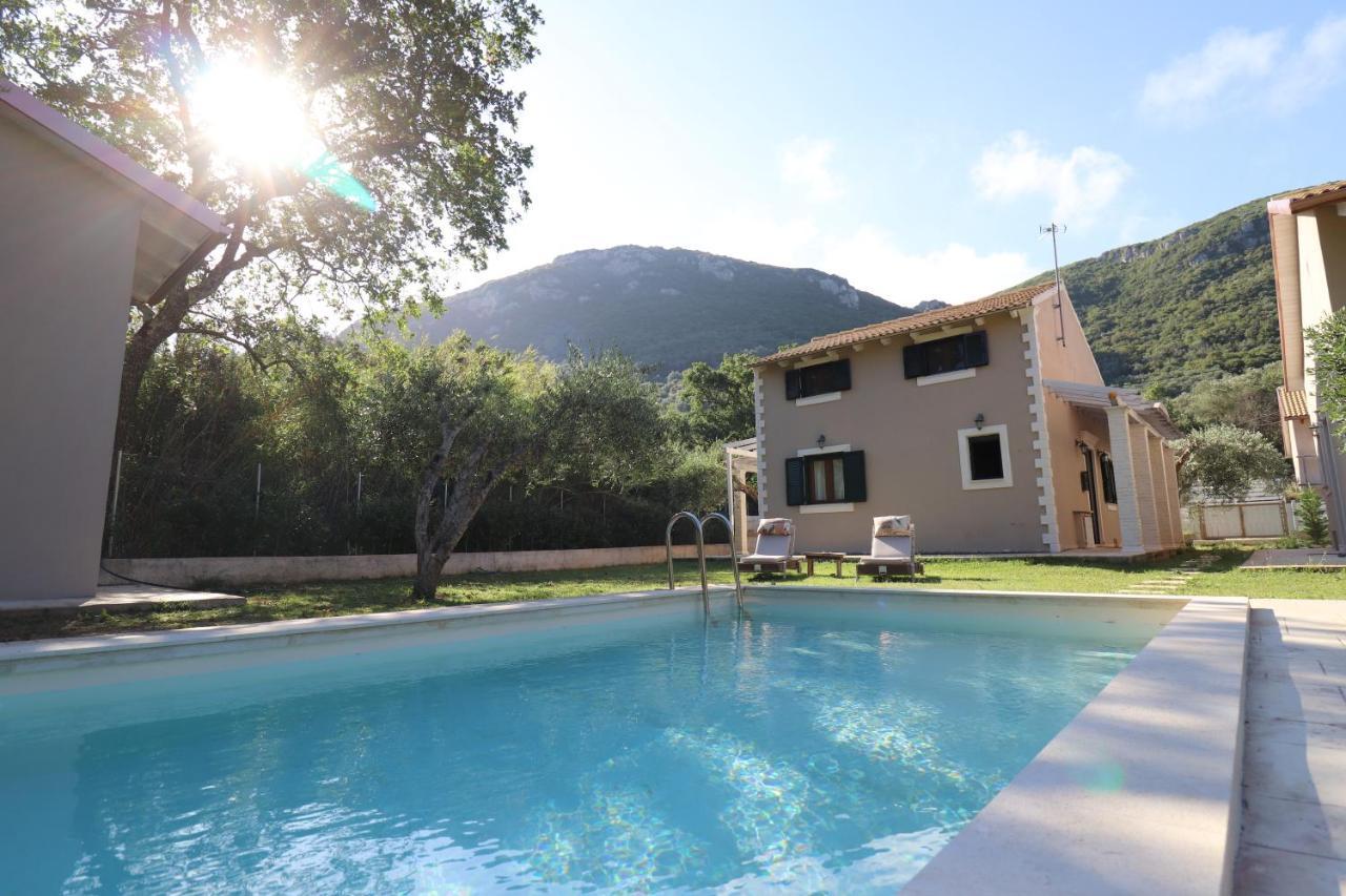 Theonymfi Luxury Villas Doukades Экстерьер фото
